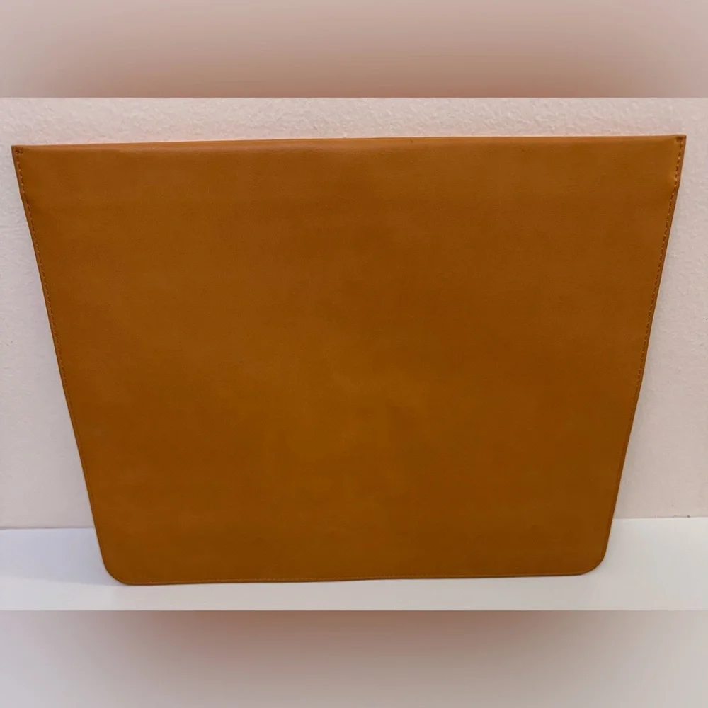 Mark and Graham FILLMORE VEGAN‎ LEATHER LAPTOP SLEEVE